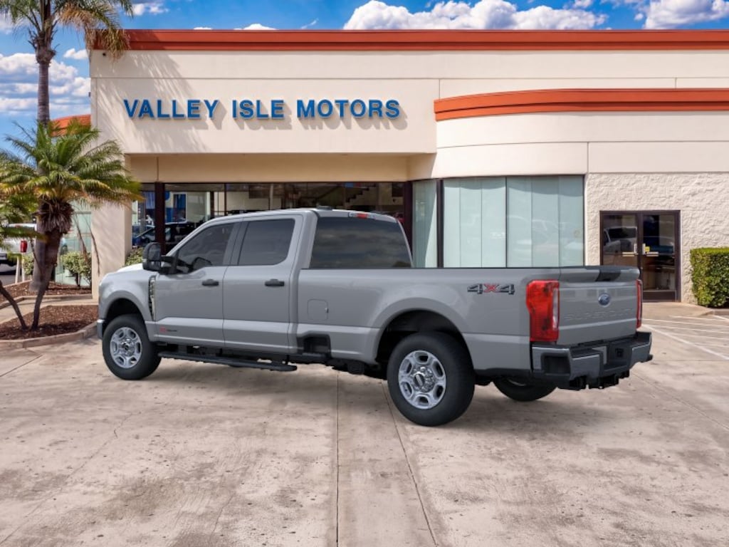 New 2026 Ford F-350 Truck Crew Cab