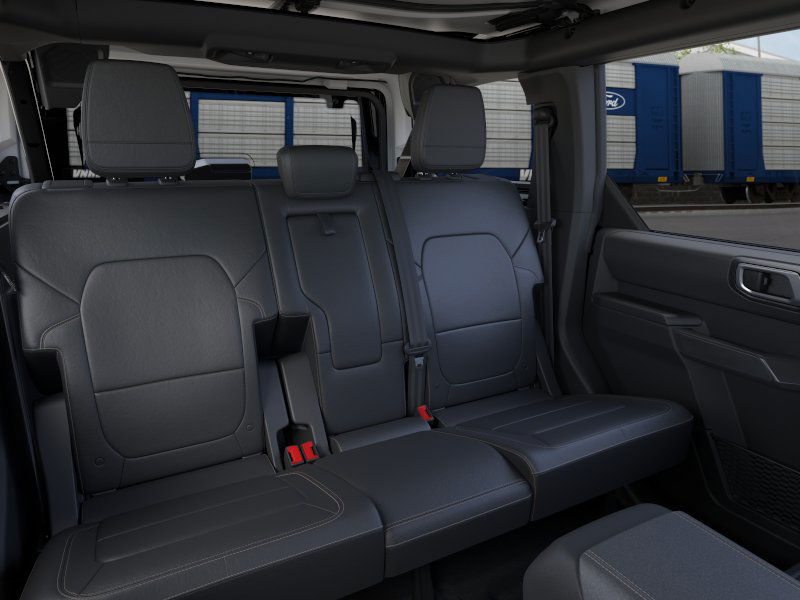 2025 Ford Bronco Badlands photo 12