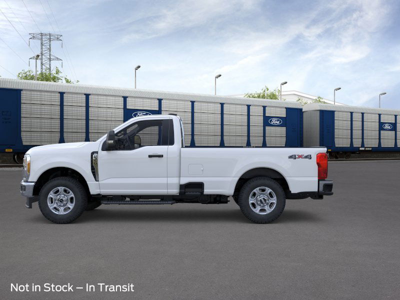 2026 Ford F-350 XLT photo 2