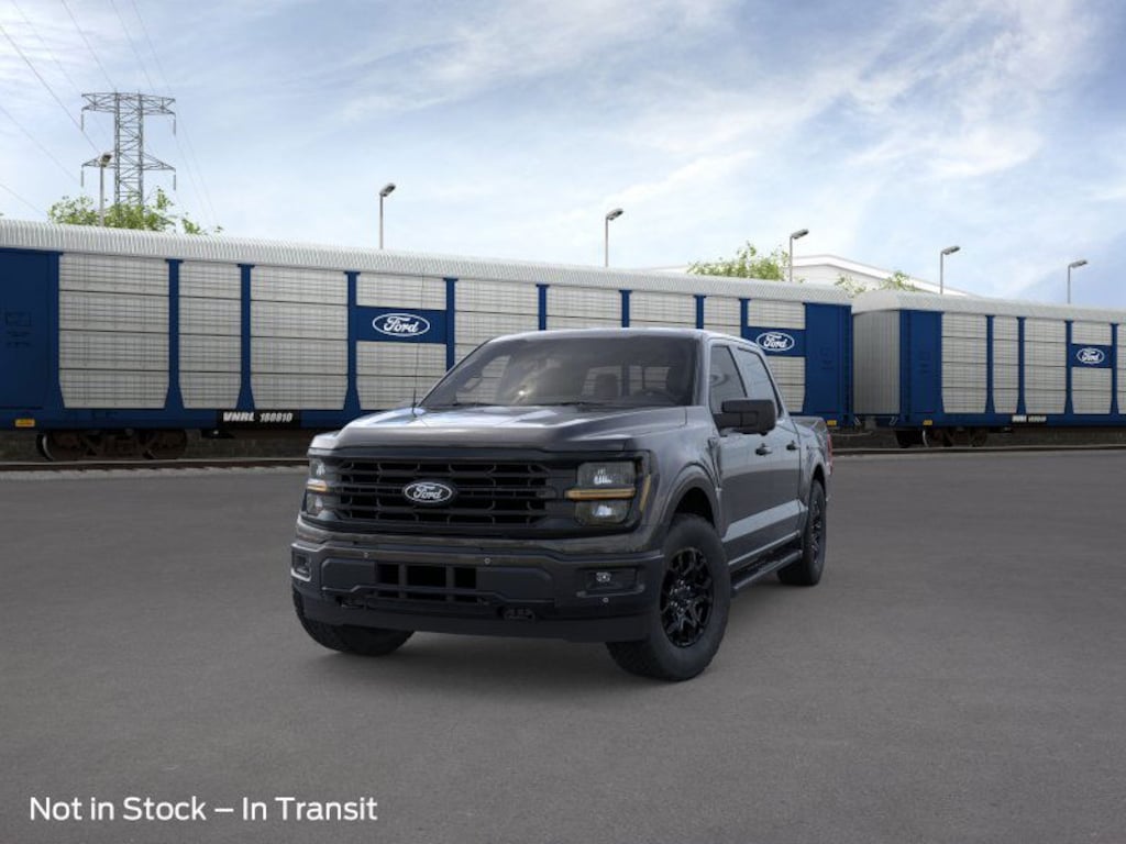 New 2025 Ford F-150 XLT 4WD Supercrew 5.5 Box 4WD SuperCrew 5.5 Box
