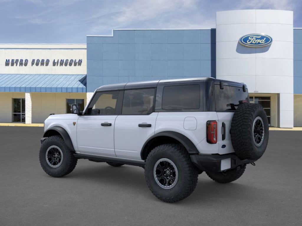 New 2025 Ford Bronco Badlands SUV