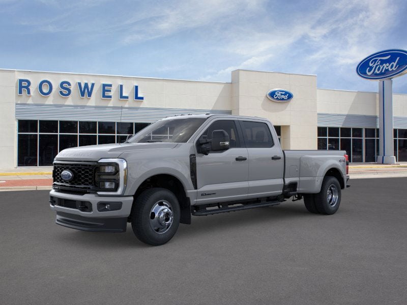 2026 Ford F-350 Super Duty XL's photo