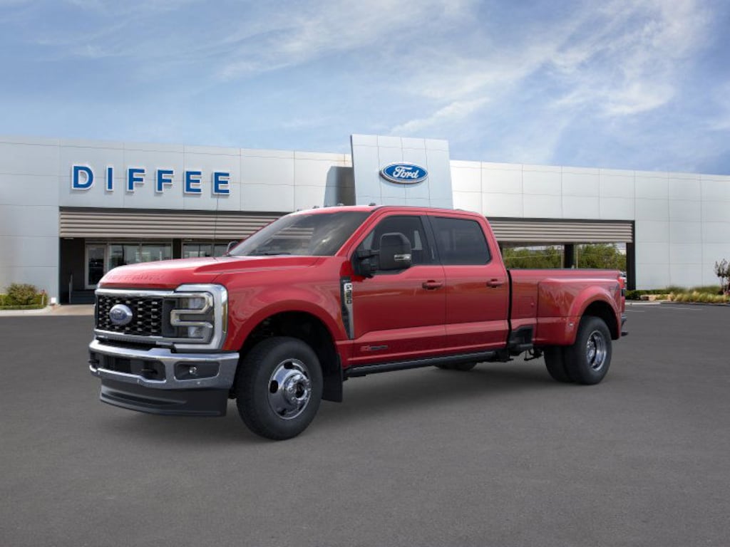 New 2025 Ford Super Duty F-350 Lariat Truck Crew Cab