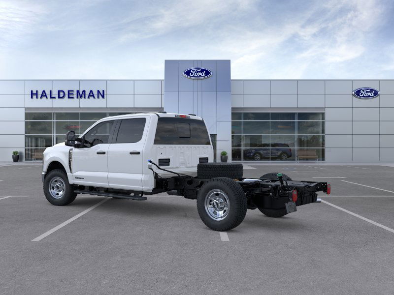 2026 Ford F-350 photo 4