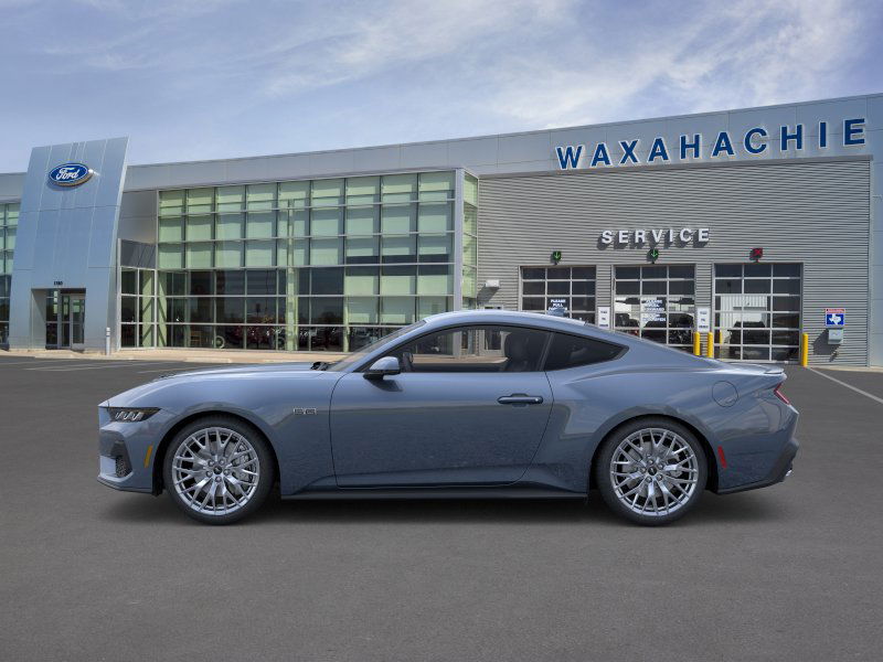 2025 Ford Mustang GT Premium photo 3