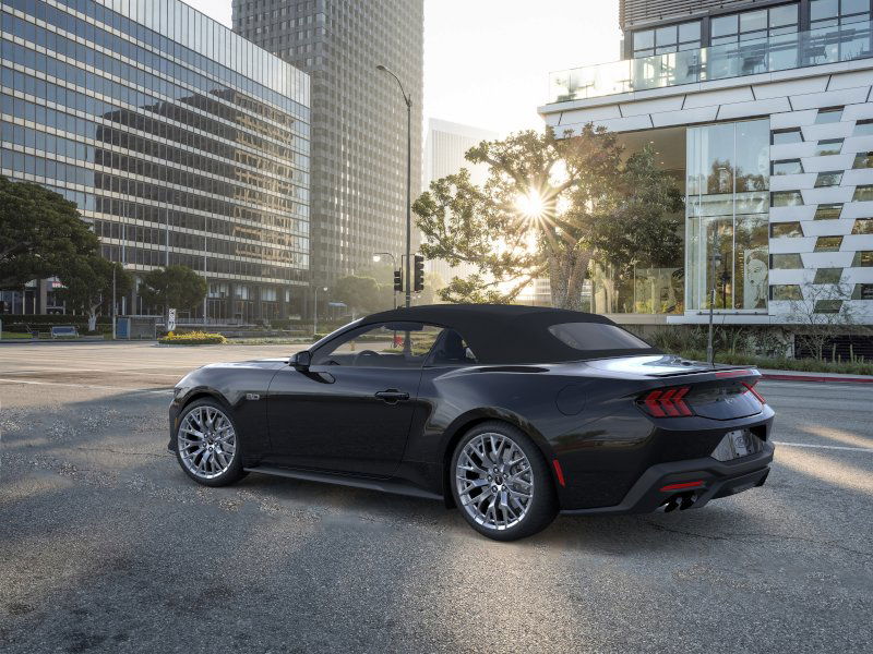 2025 Ford Mustang GT Premium Convertible - Photo 15