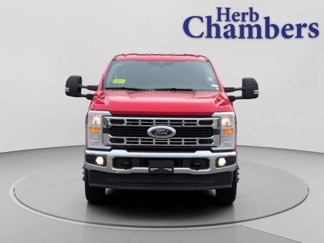 2025 Ford F-350 Super Duty Chassis Cab XL - Photo 37