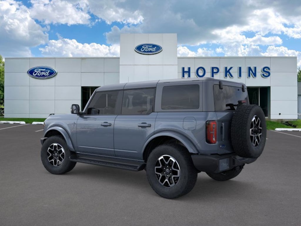 New 2025 Ford Bronco Outer Banks SUV