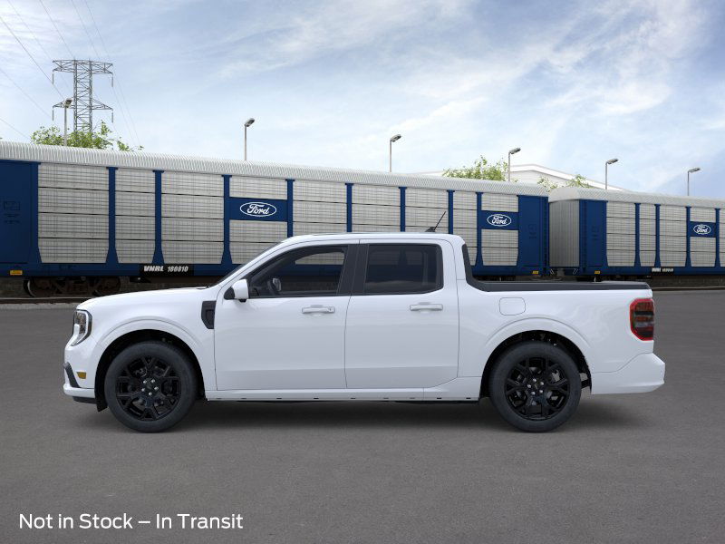 2025 Ford Maverick photo 3