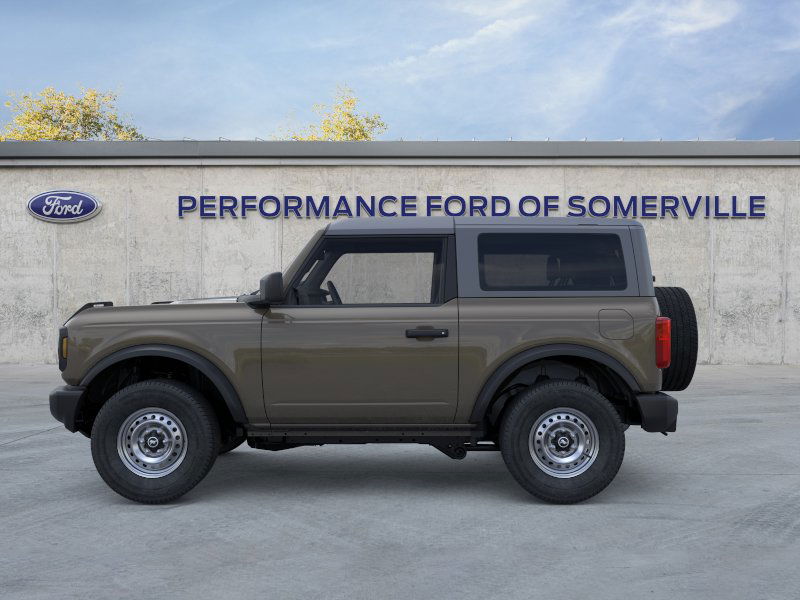 2025 Ford Bronco Base photo 3