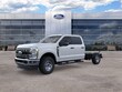  Ford Super Duty F-350 SRW Chassis Cab