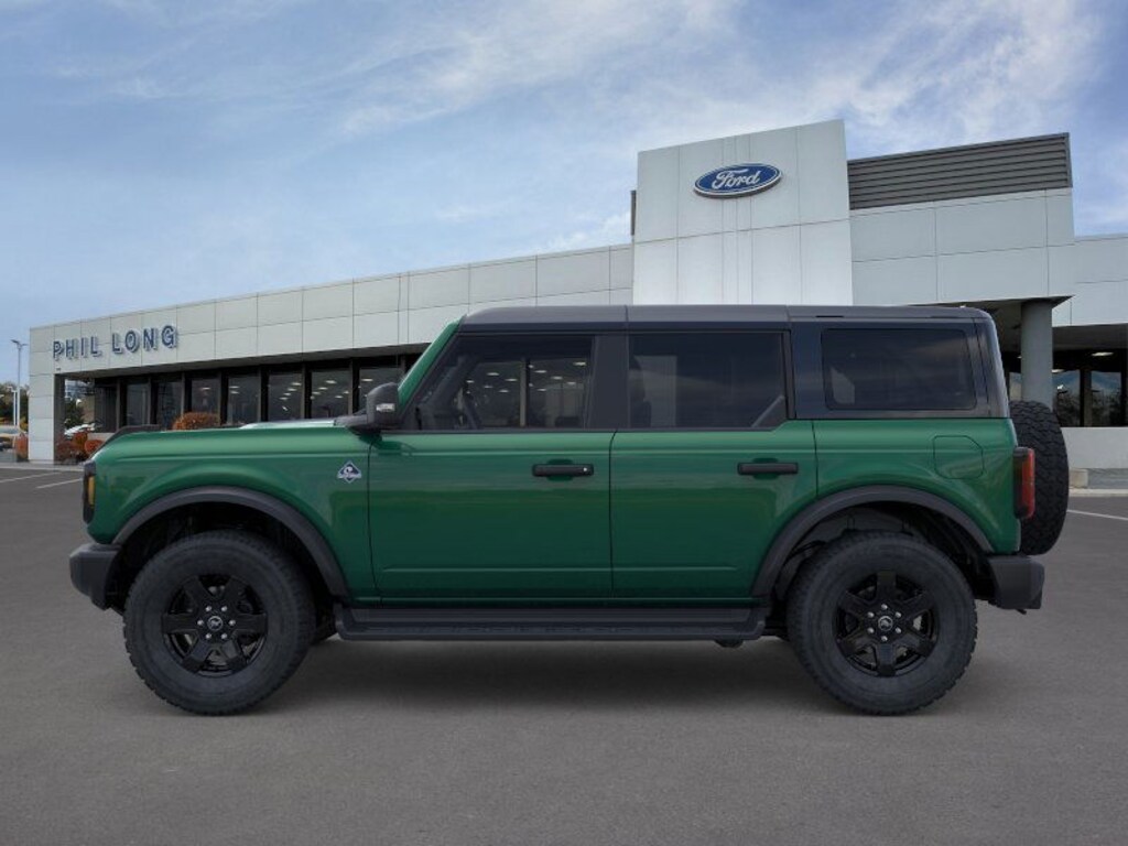 New 2025 Ford Bronco Outer Banks SUV