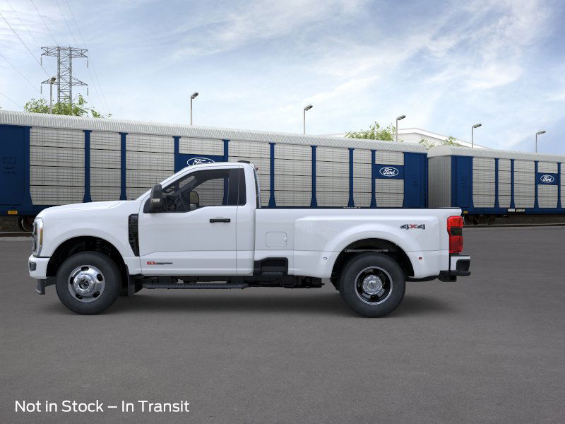 2026 Ford F-350 photo 2