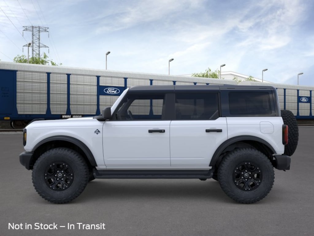 New 2026 Ford Bronco Outer Banks SUV