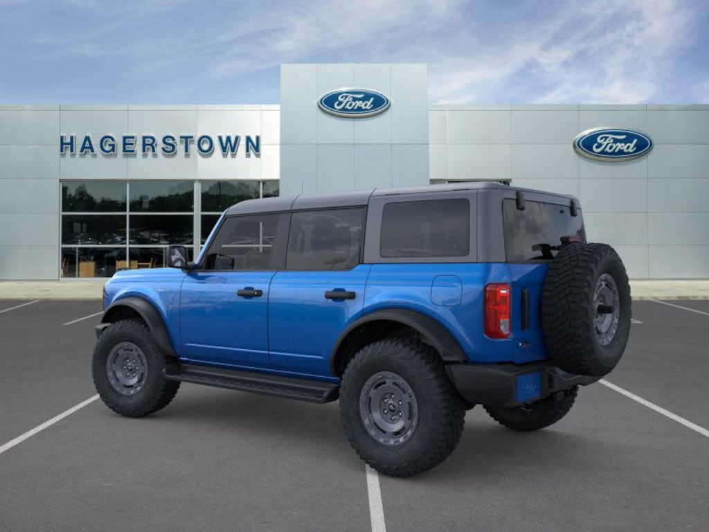 New 2025 Ford Bronco Base SUV