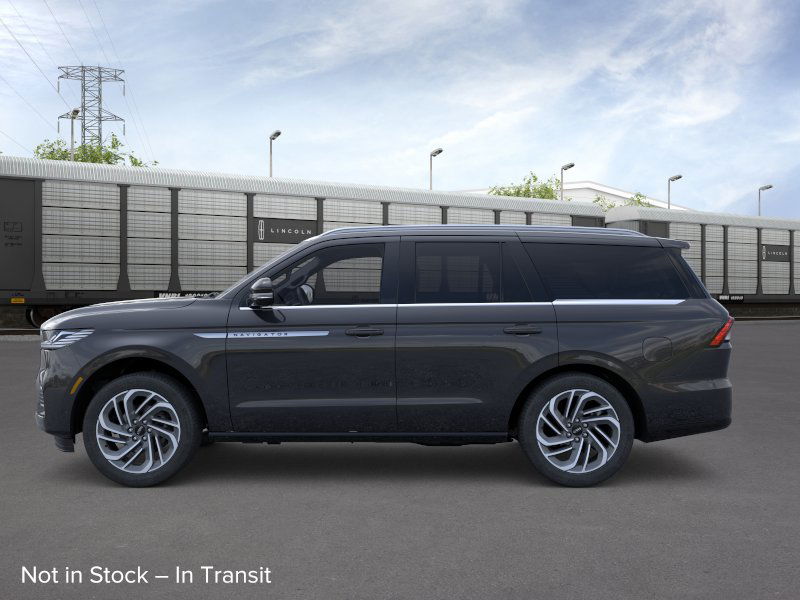 2025 Lincoln Navigator Reserve photo 3