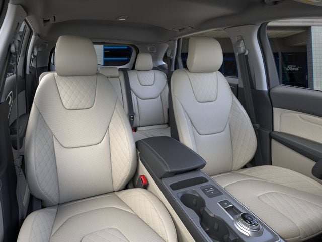 2024 Ford Edge Titanium SUV