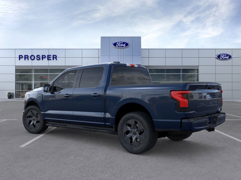 2025 Ford F-150 Lightning photo 4
