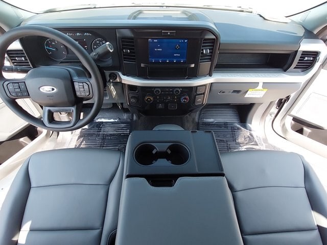 2025 Ford F-250 Super Duty XL - Photo 41