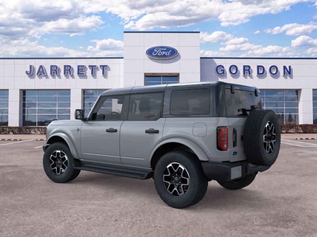 New 2026 Ford Bronco Outer Banks SUV