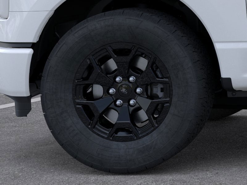 2025 Ford F-150 Lightning XLT - Photo 19