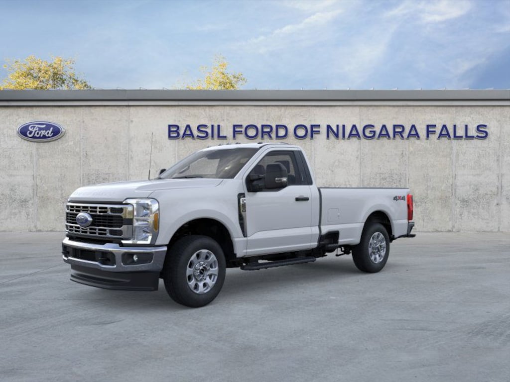 New 2025 Ford Super Duty F-250 SRW XLT 4WD Reg Cab 8 Box 4WD Reg Cab 8 Box