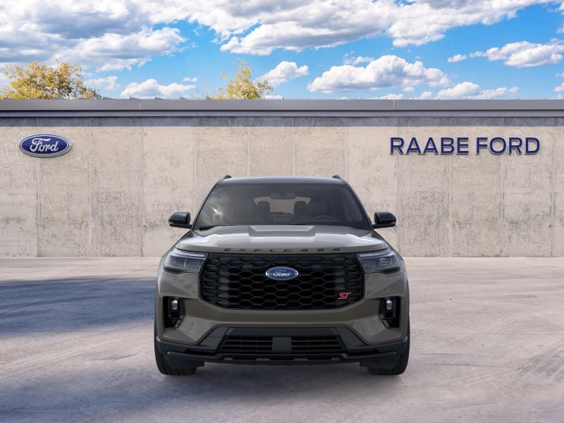 2026 Ford Explorer ST - Photo 28
