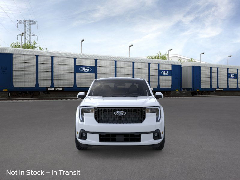 2025 Ford Maverick photo 2