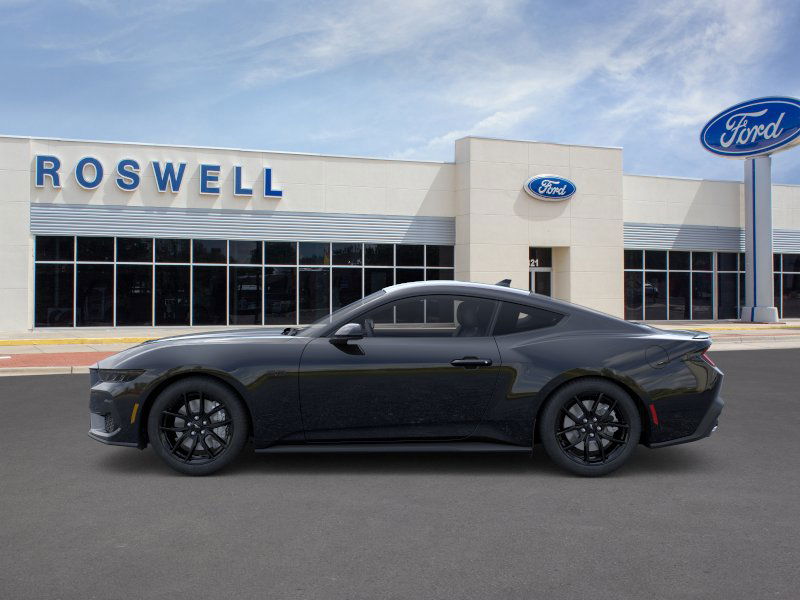 2025 Ford Mustang GT photo 3
