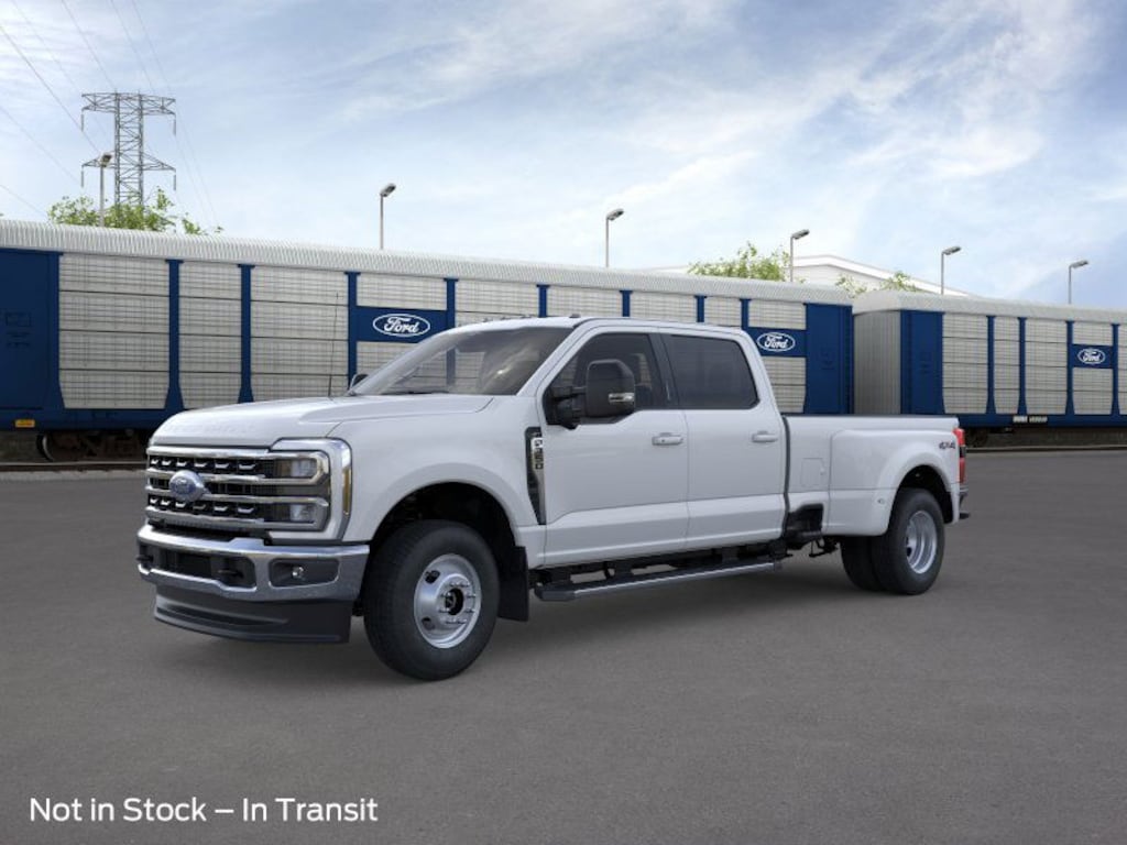 New 2026 Ford F-350 Lariat Truck Crew Cab