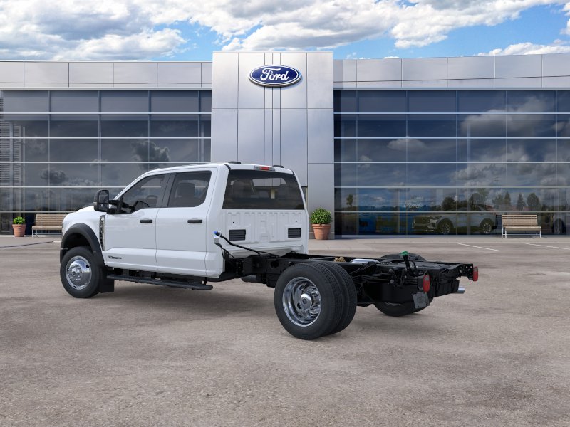2026 Ford F-550 Super Duty Chassis Cab XL - Photo 32