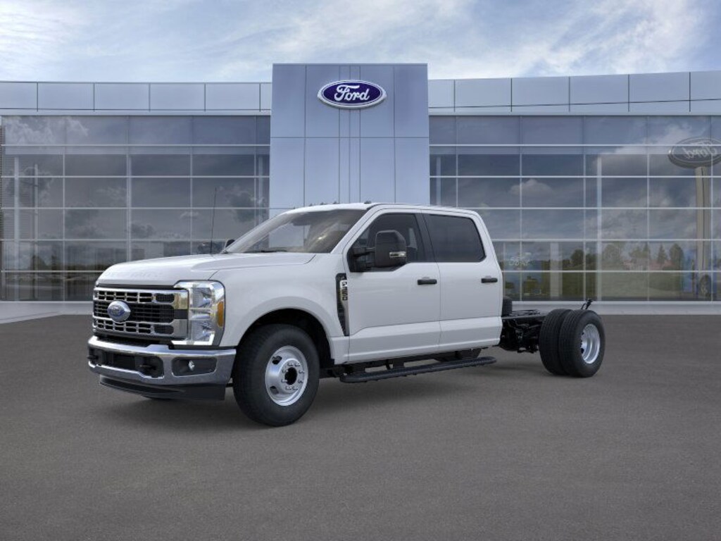 New 2026 Ford Chassis Cab F-350 XL TRUCK