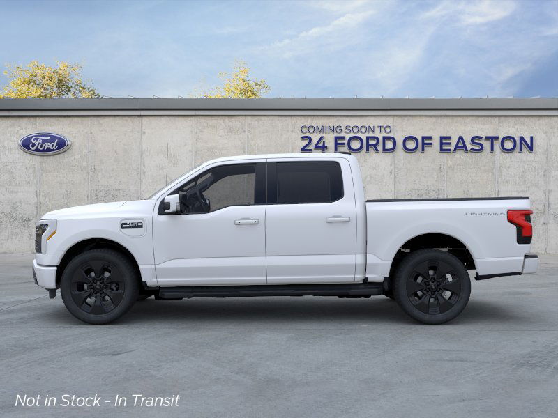 2025 Ford F-150 Lightning Platinum photo 3