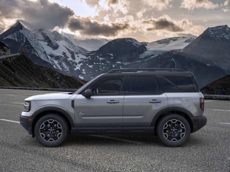 2025 Ford Bronco Sport Outer Banks photo 4