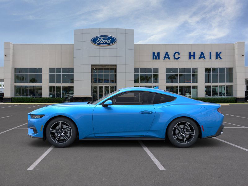 2025 Ford Mustang EcoBoost photo 3
