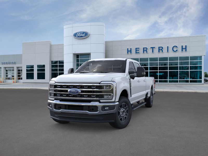 2026 Ford F-250 Lariat photo 2