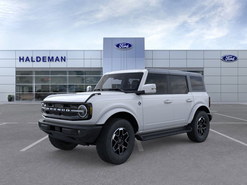 2025 Ford Bronco 4-Door Outer Banks's photo