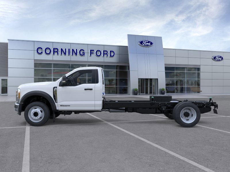 2025 Ford F-450 Super Duty Chassis Cab XL - Photo 13