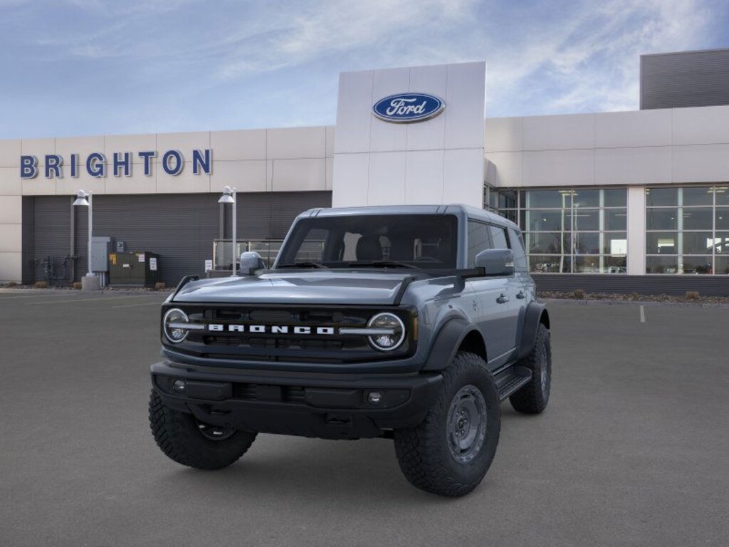 New 2025 Ford Bronco Outer Banks SUV