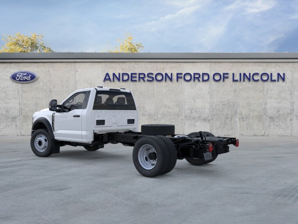 New 2026 Ford Chassis Cab F-550® XLT TRUCK