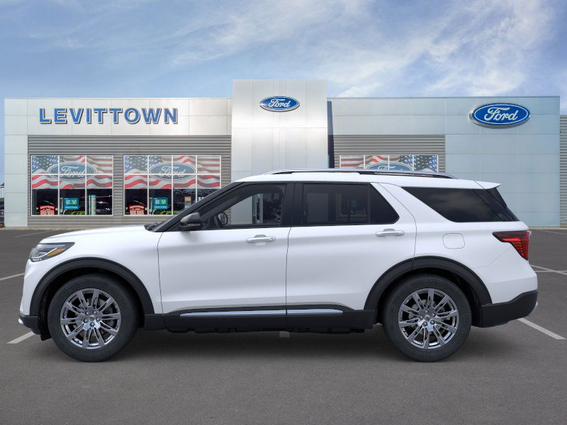 2026 Ford Explorer Platinum photo 3