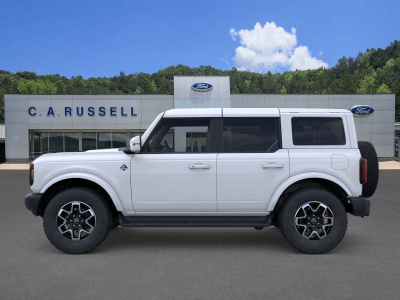 2025 Ford Bronco Outer Banks photo 3