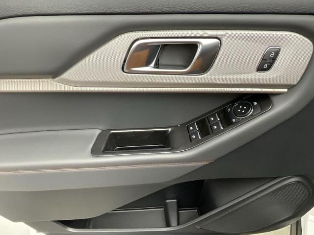 2026 Ford Explorer Active - Photo 48