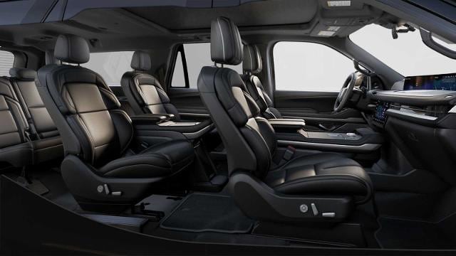 Thumbnail: 2025 Lincoln Navigator L - 29