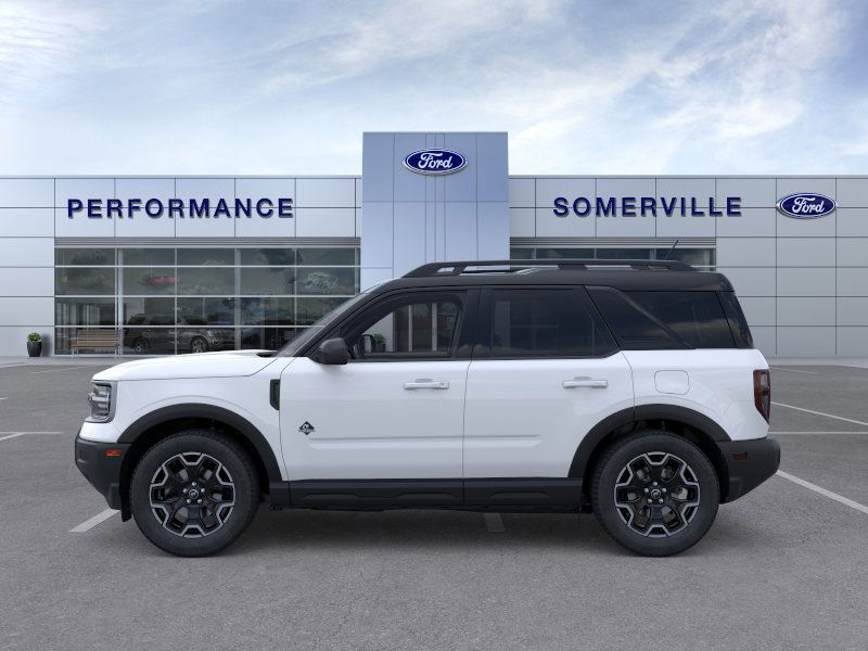 2025 Ford Bronco Sport Outer Banks photo 2