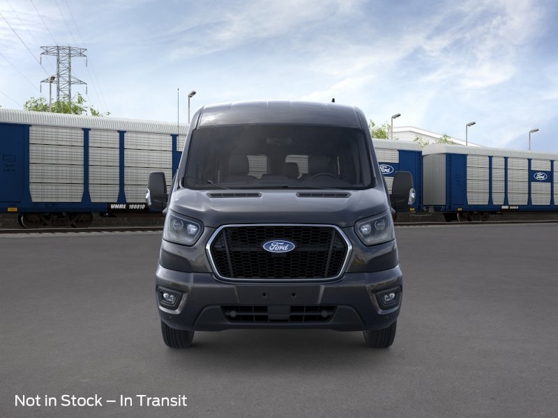 Transit Commercial Passenger Van XLT VAN