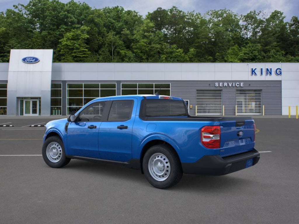 New 2025 Ford Maverick XL Truck SuperCrew