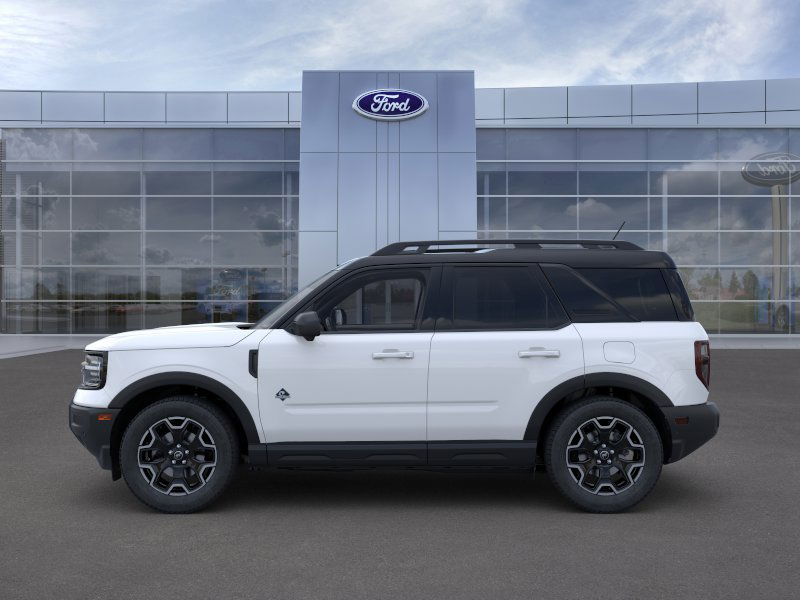 2025 Ford Bronco Sport Outer Banks photo 3