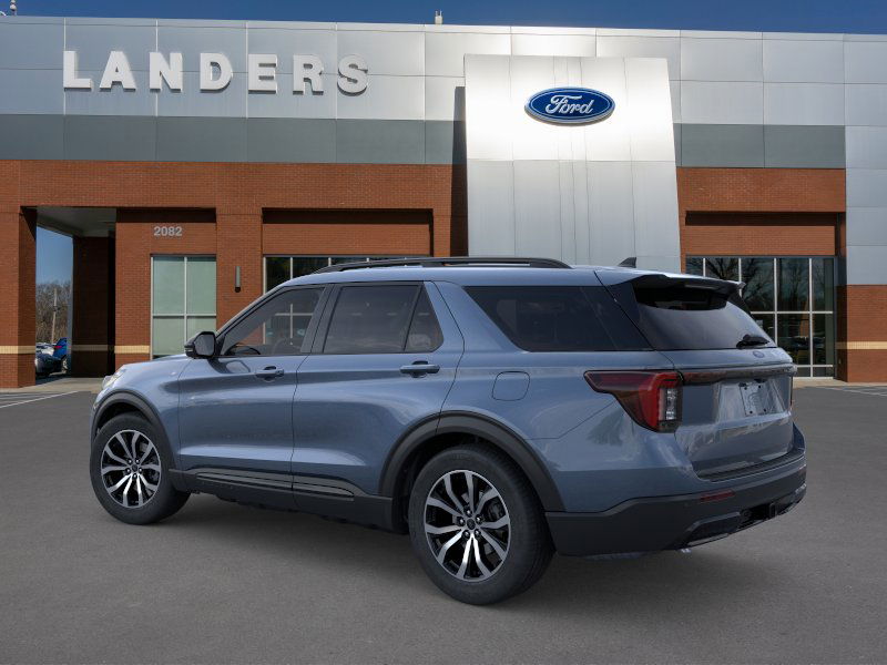 2025 Ford Explorer ST-Line photo 4
