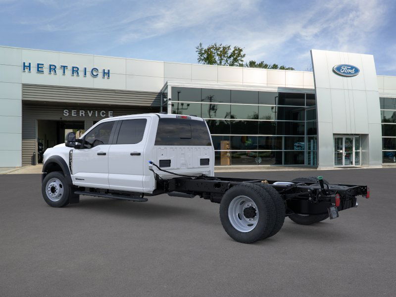 2025 Ford Super Duty F-550 DRW F-550 XL Truck Crew Cab 2025 Ford Super Duty F-550 DRW F-550 XL Truck Crew Cab